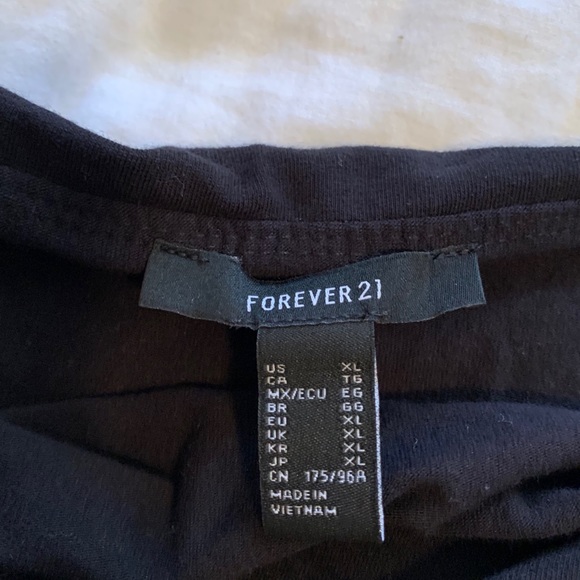 Off the shoulder Forever 21 bodysuit - Picture 4 of 4